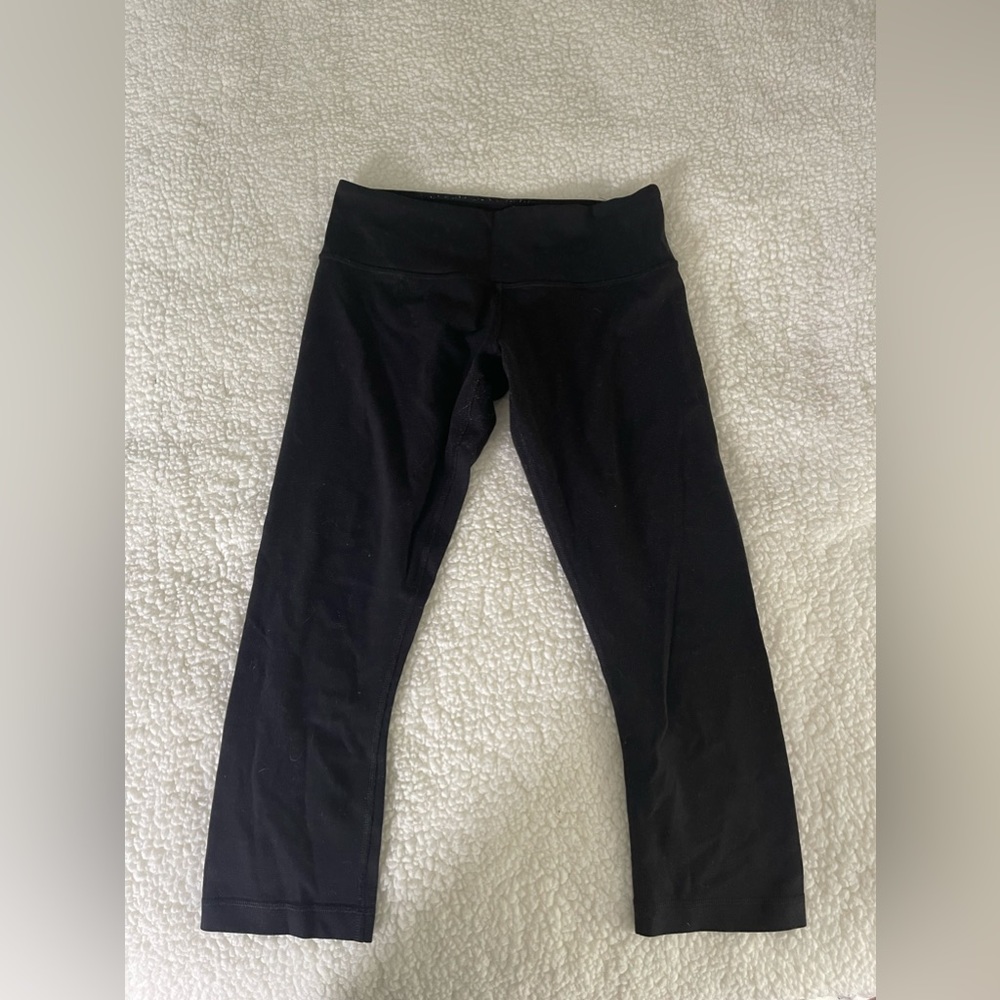 Lululemon Leggings - size 4 - black